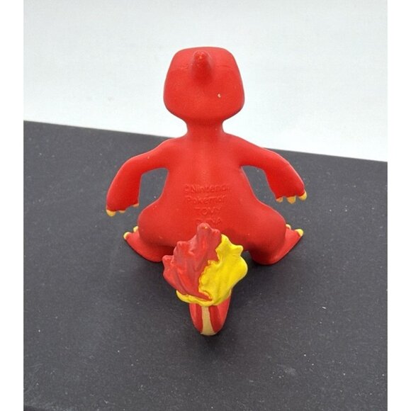 Charmeleon Red Yellow Nintendo Pokemon Tomy Mini Figure Fig 1.5" - Picture 3 of 5
